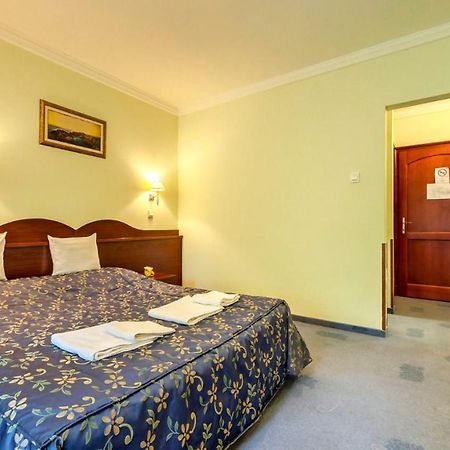 Kolibri Hotel Miskolc Luaran gambar