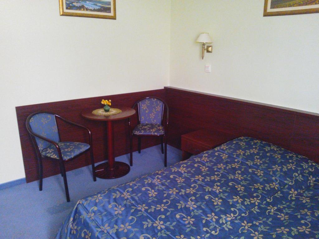 Kolibri Hotel Miskolc Bilik gambar